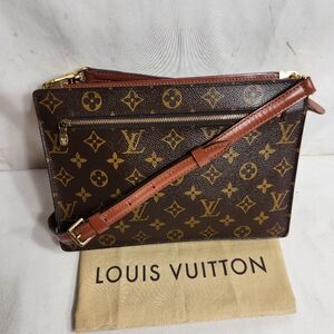 Louis Vuitton Shoulder Bag